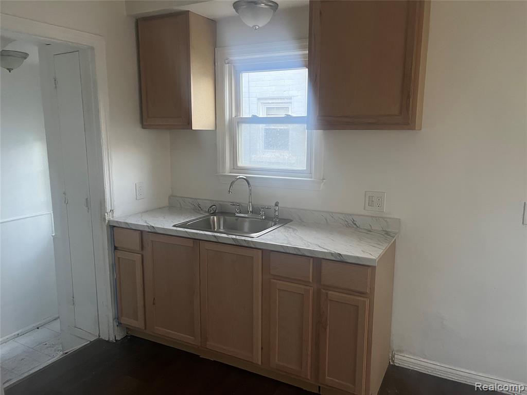 4335 Cadieux Road, Detroit, MI 48224 — Photo 5