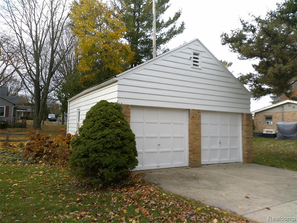 219 Washington Street, Vassar, MI 48768 — Photo 6