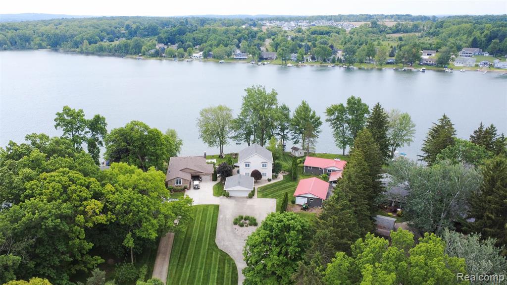 6081 Byram Lake Drive, Linden, MI 48451 — Photo 67