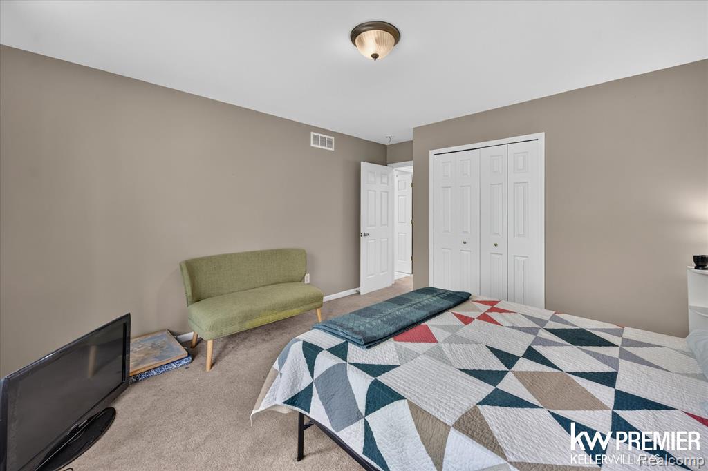 551 Indian Oaks Drive, Howell, MI 48843 — Photo 16
