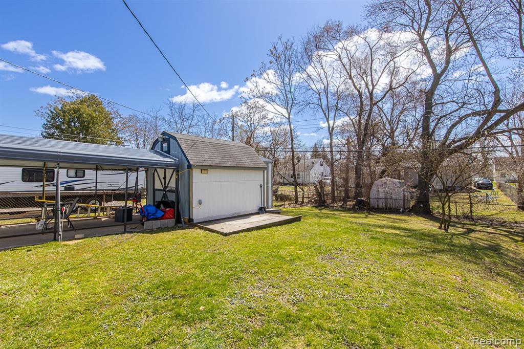 602 E TENNYSON Avenue, Pontiac, MI 48340 — Photo 34