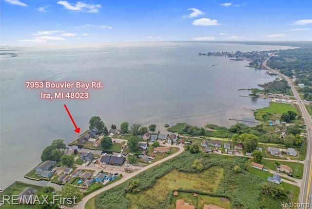 7953 Bouvier Bay, MI — Photo 10