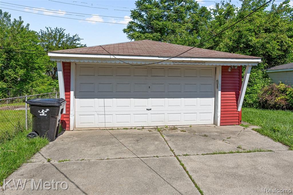 1686 S Bassett Street, Detroit, MI 48217 — Photo 9