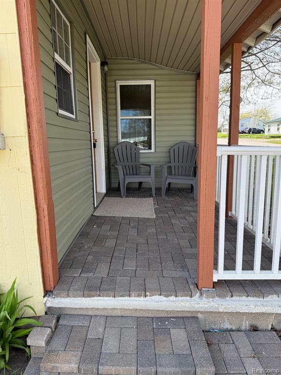 183 W GAMBLE Street, Caro, MI 48723 — Photo 16