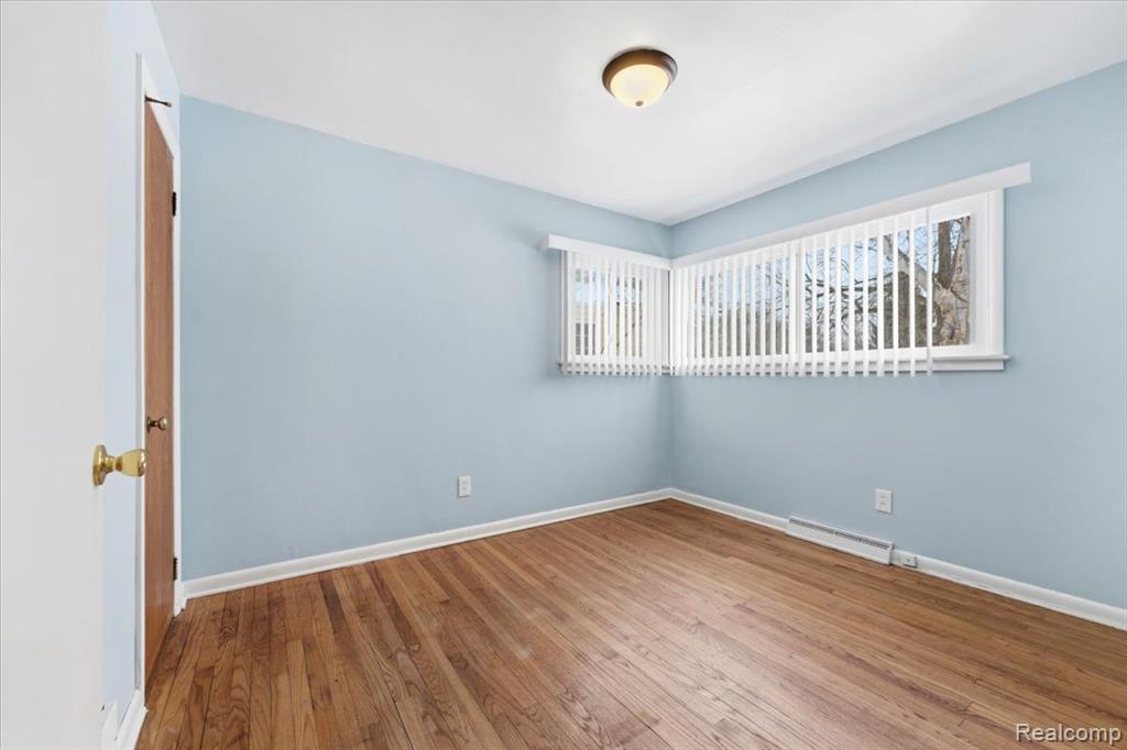 28706 Southpointe Road, Grosse Ile, MI 48138 — Photo 12