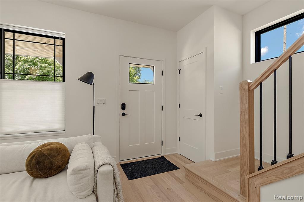 1482 Fischer Street - Photo 4