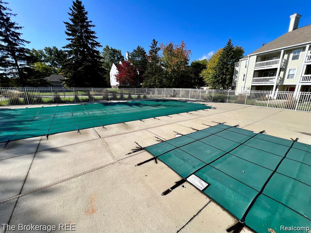 407 W Highland Road, A4, Howell, MI 48843 — Photo 13