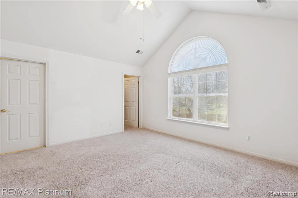 742 Olde English Circle, Howell, MI 48855 — Photo 16