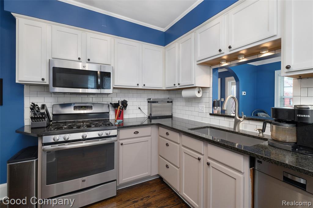 820 E 2nd Street, Royal Oak, MI 48067 — Photo 11