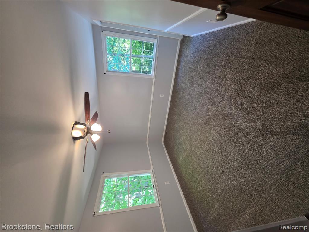 6499 Dalton Drive, Flushing, MI 48433 — Photo 23