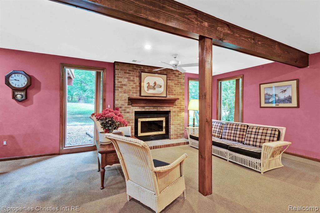 5641 SUSSEX Drive, Troy, MI 48098 — Photo 37
