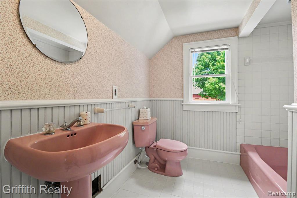 3970 Van Amberg Road, Brighton, MI 48114 — Photo 17