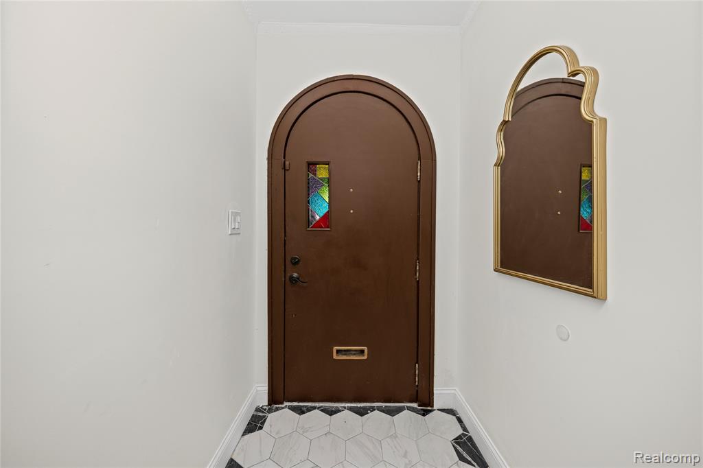 1977 Atkinson Street, Detroit, MI 48206 — Photo 10