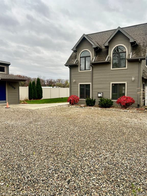 8065 S Portage Road, Jackson, MI 49201 — Photo 2
