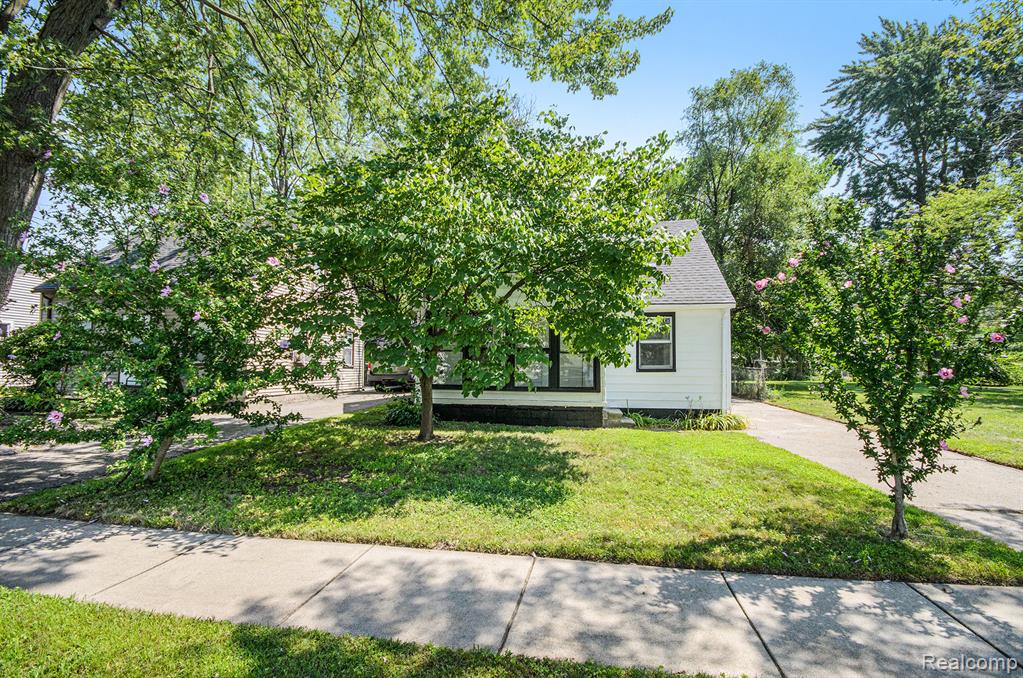 6719 MCGUIRE Street, Taylor, MI 48180 — Photo 17