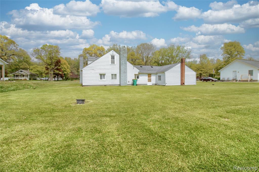 30977 West Road, New Boston, MI 48164 — Photo 29