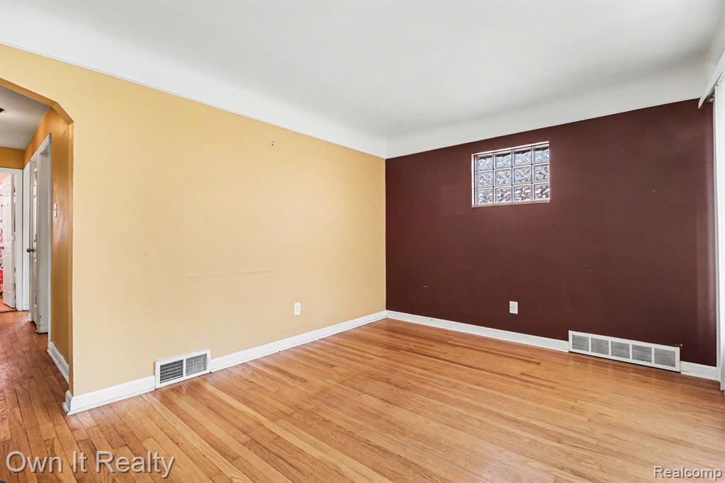 6791 Winthrop Street, Detroit, MI 48228 — Photo 7