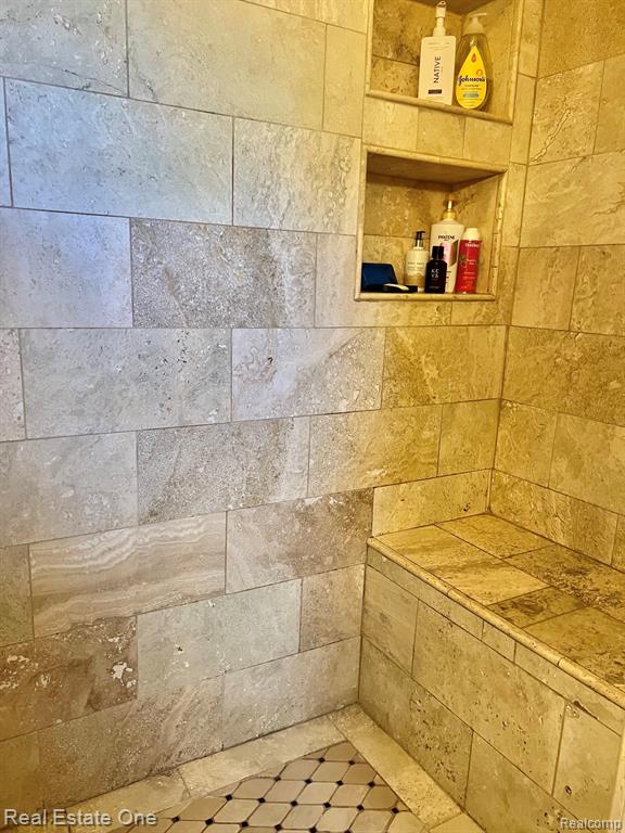 24236 SIMMONS Drive, Novi, MI — Photo 17