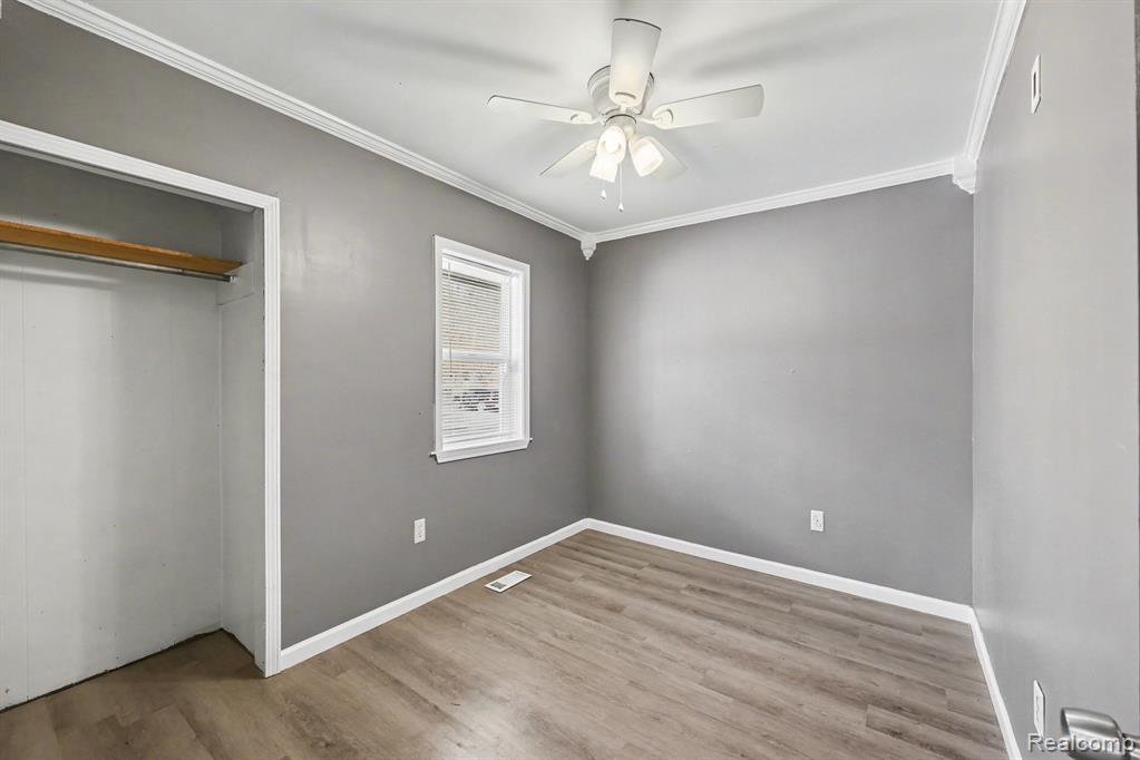925 Kenilworth Avenue, Pontiac, MI 48340 — Photo 14