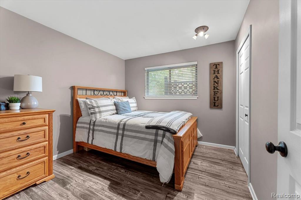 8848 Caroline Street, Taylor, MI 48180 — Photo 18