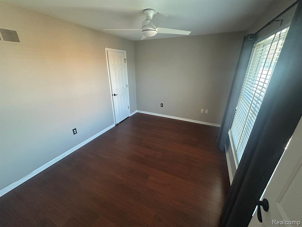 42567 Whitman Way, Novi, MI — Photo 33