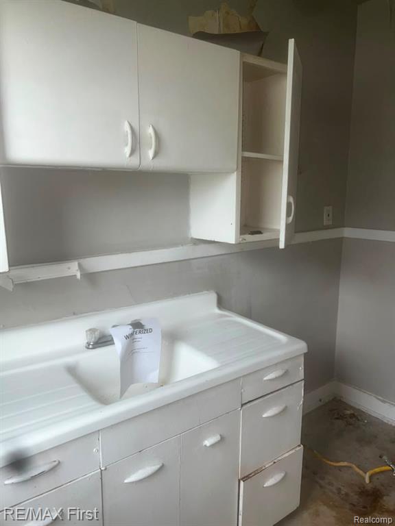 6400 Seminole Street, Detroit, MI 48213 — Photo 7