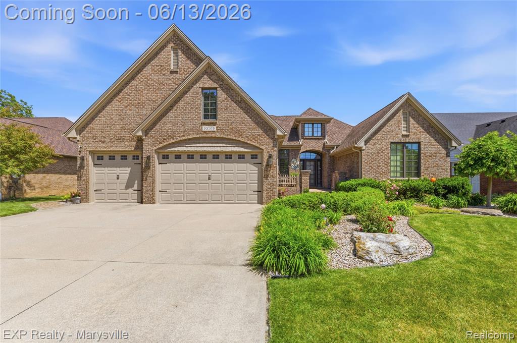53146 Michael Drive, New Baltimore, MI 48047 — Photo 2