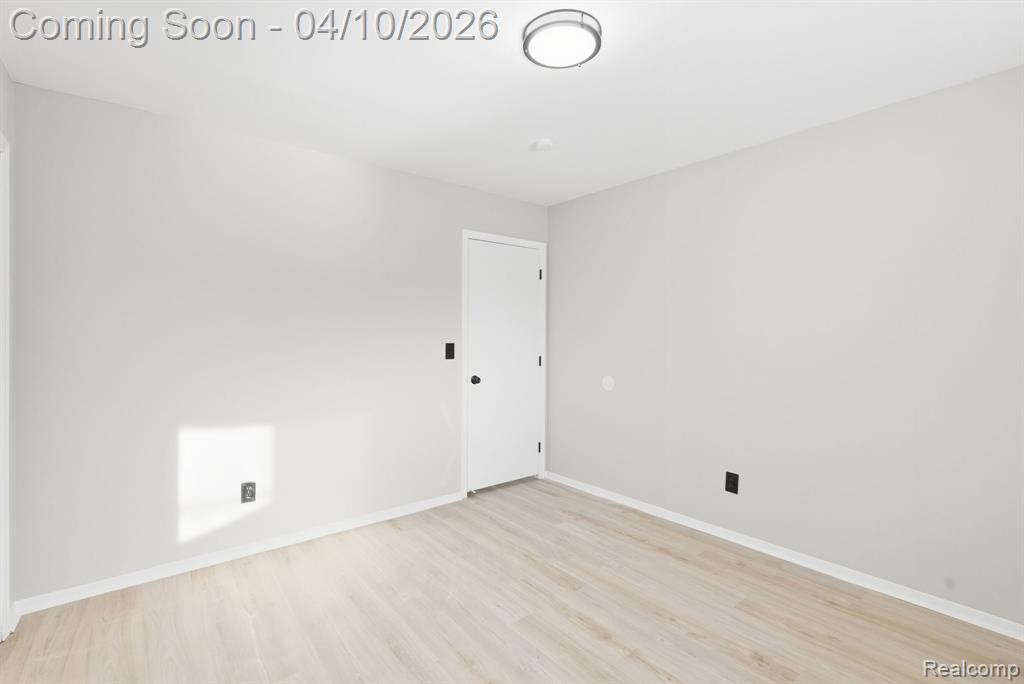 25524 Cortez Street, Harrison Township, MI — Photo 16