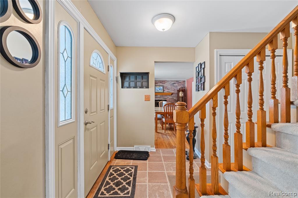 5050 Eagle Road, White Lake, MI 48383 — Photo 6