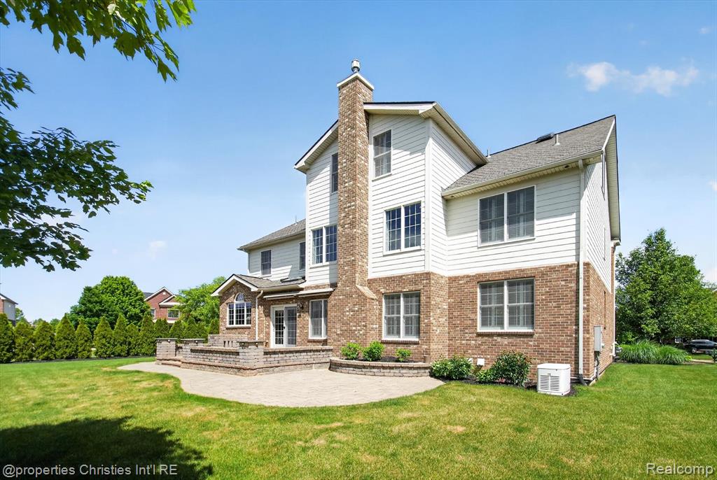 46592 Pinehurst Circle N, Northville, MI 48168 — Photo 74
