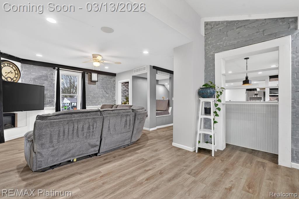 411 3rd Street, Fenton, MI 48430 — Photo 8