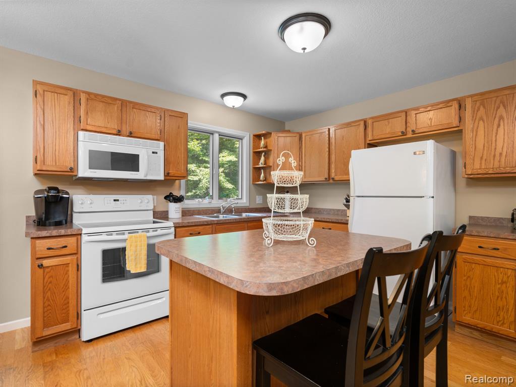 5070 Duck Lake Road, Whitehall, MI 49461 — Photo 13