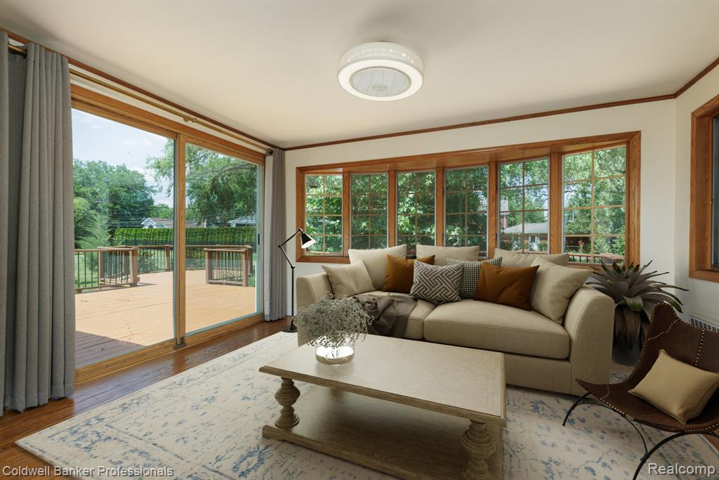 1416 N Renaud Road, Grosse Pointe Woods, MI 48236 — Photo 23