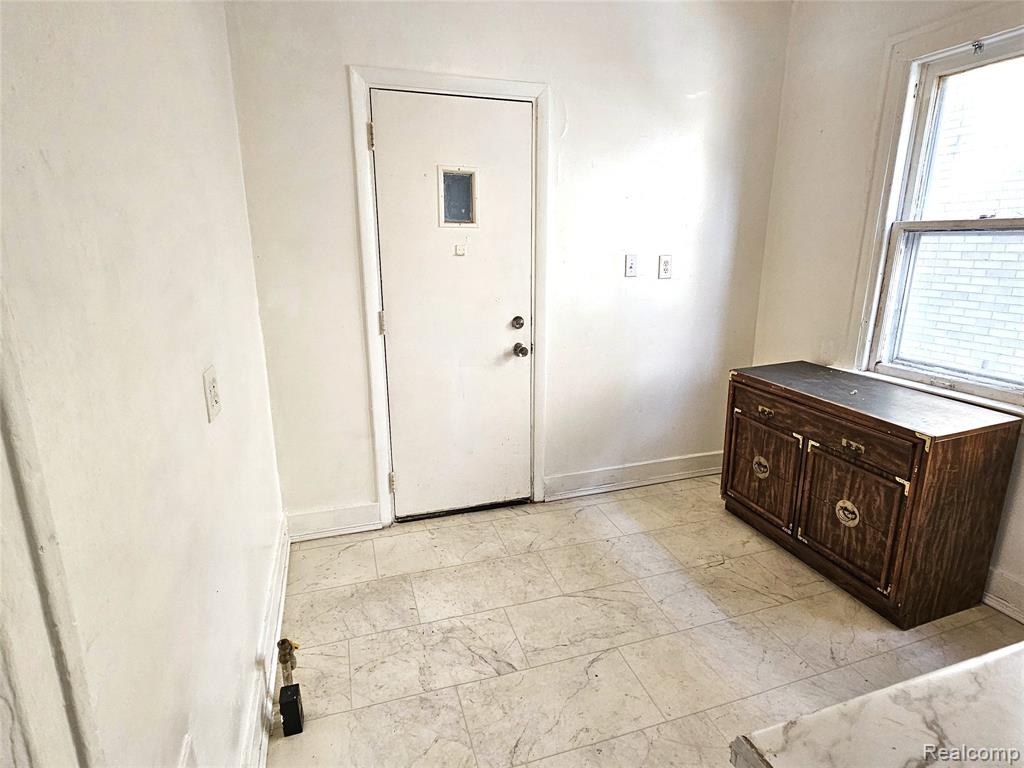 9419 Ravenswood Street, Detroit, MI 48204 — Photo 10