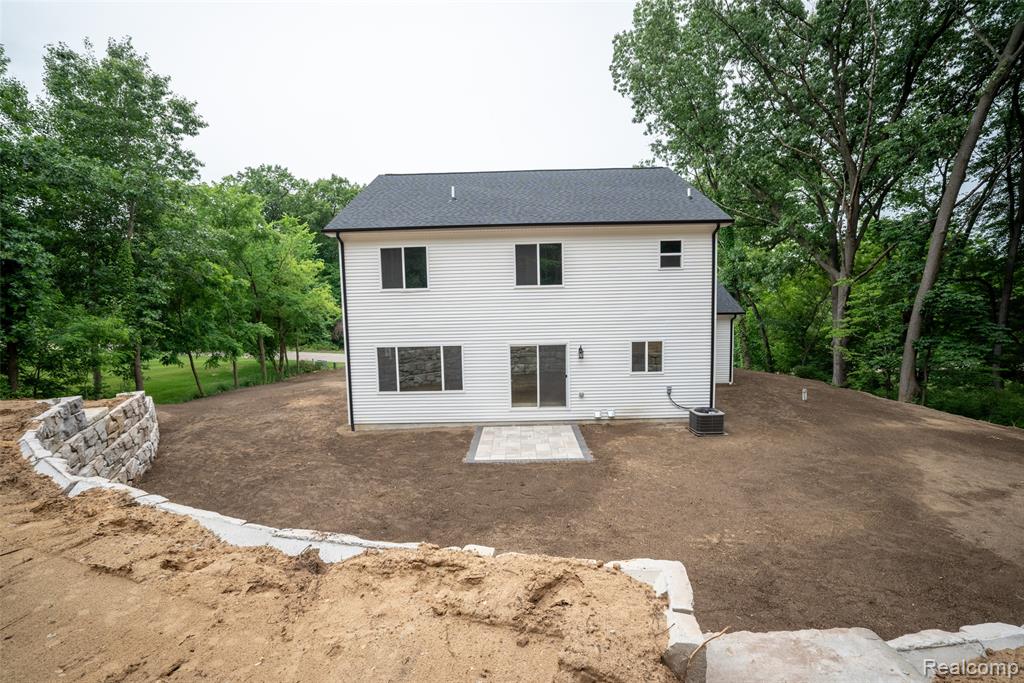 16085 Catalpa Ridge Drive, Holly, MI 48442 — Photo 25