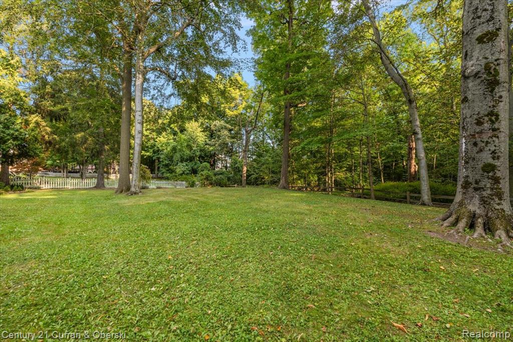 46777 Bettyhill Road, Plymouth, MI 48170 — Photo 7