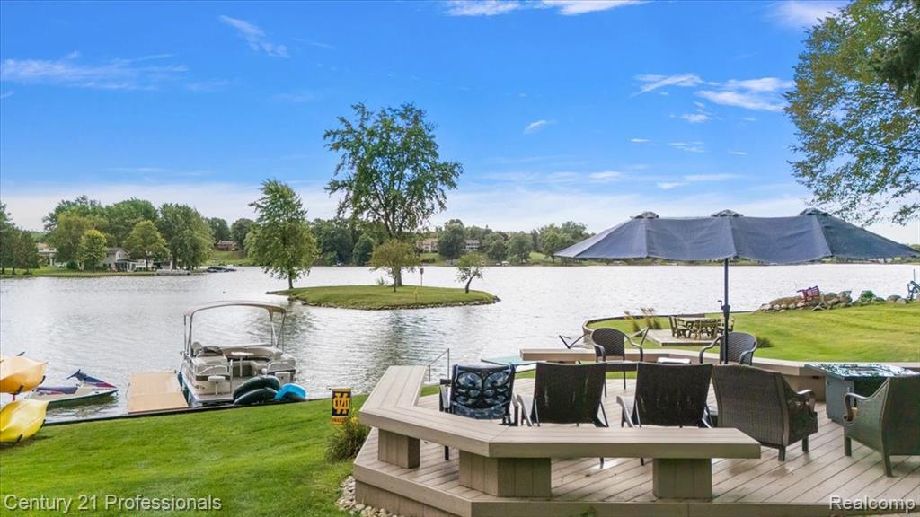 1463 Pebble Creek Drive, Metamora, MI 48455 — front exterior
