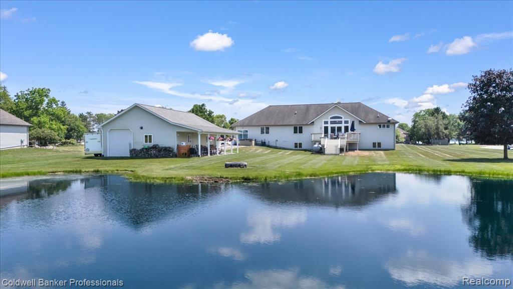 5554 Sandy Lane, Columbiaville, MI 48421 — Photo 2