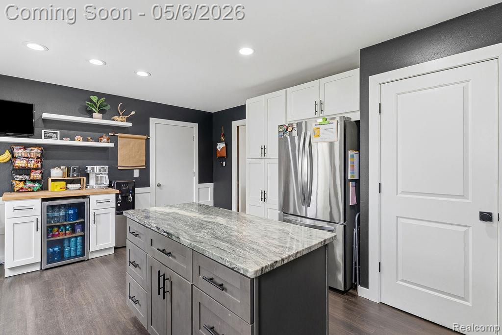 2049 E Hill Road, Grand Blanc, MI 48439 — Photo 18