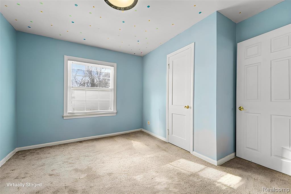 582 Nevada Avenue, Pontiac, MI 48341 — Photo 16