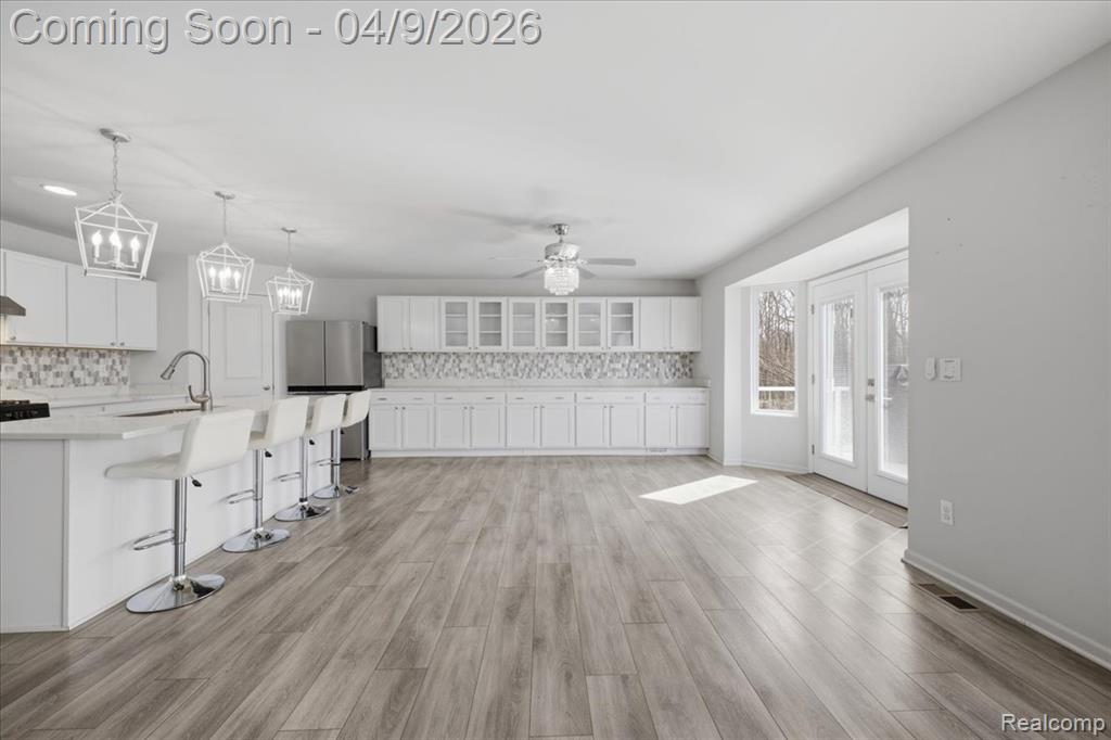 270 Greenan Lane, Lake Orion, MI 48362 — Photo 5