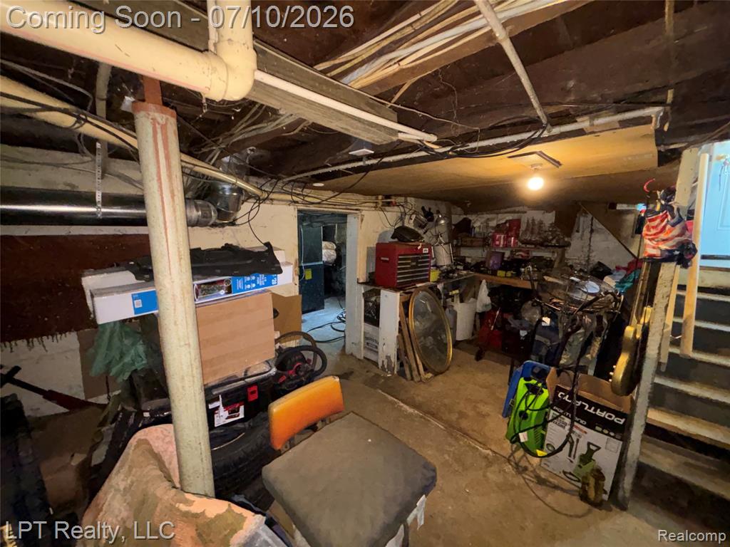 923 10th Street, Port Huron, MI 48060 — Photo 21