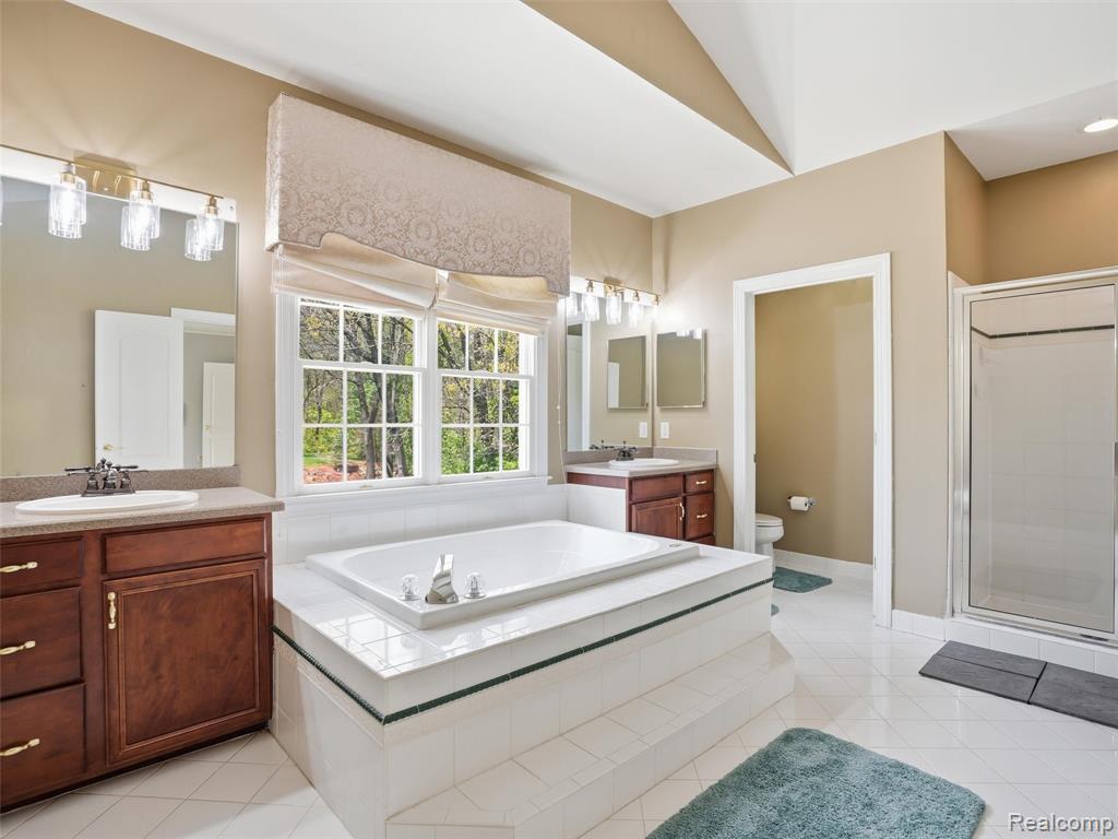5318 Glenwood Creek, Clarkston, MI 48348 — Photo 29