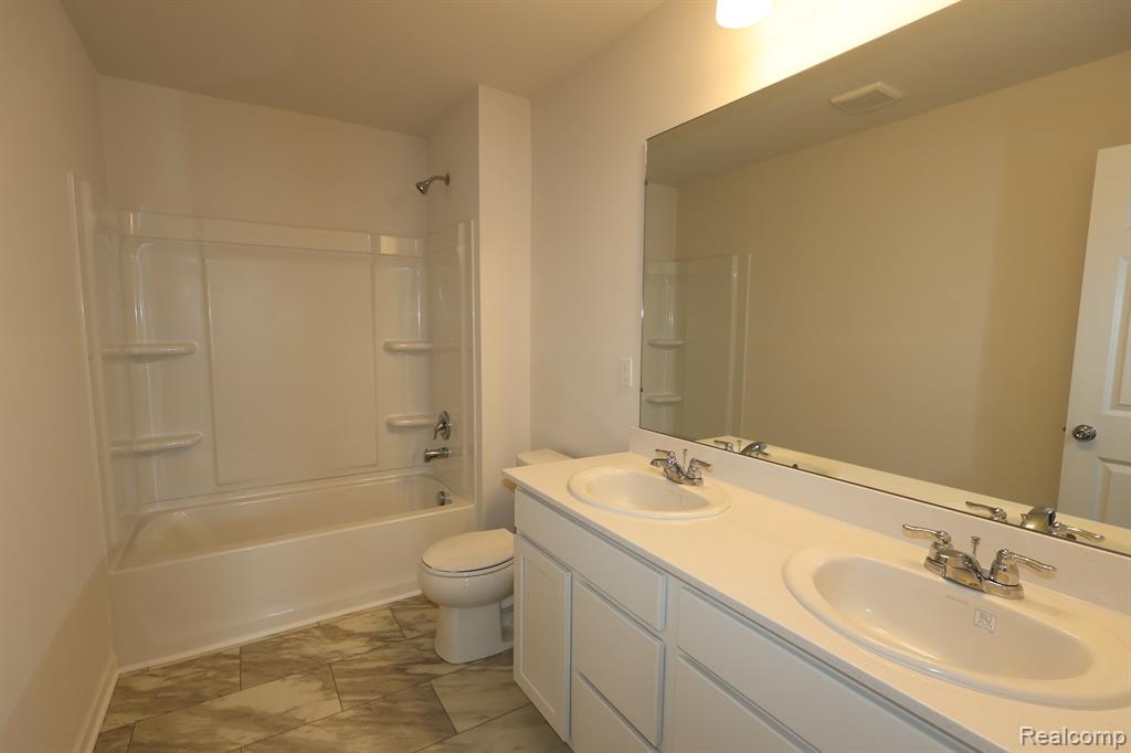 54757 Mockingbird, Chesterfield, MI 48047 — Photo 22