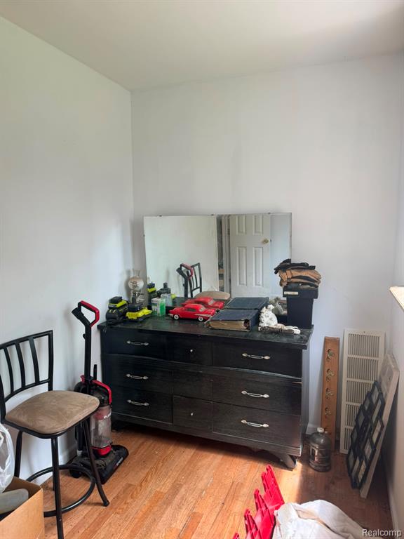 823 Remington Avenue, Flint, MI 48507 — Photo 6