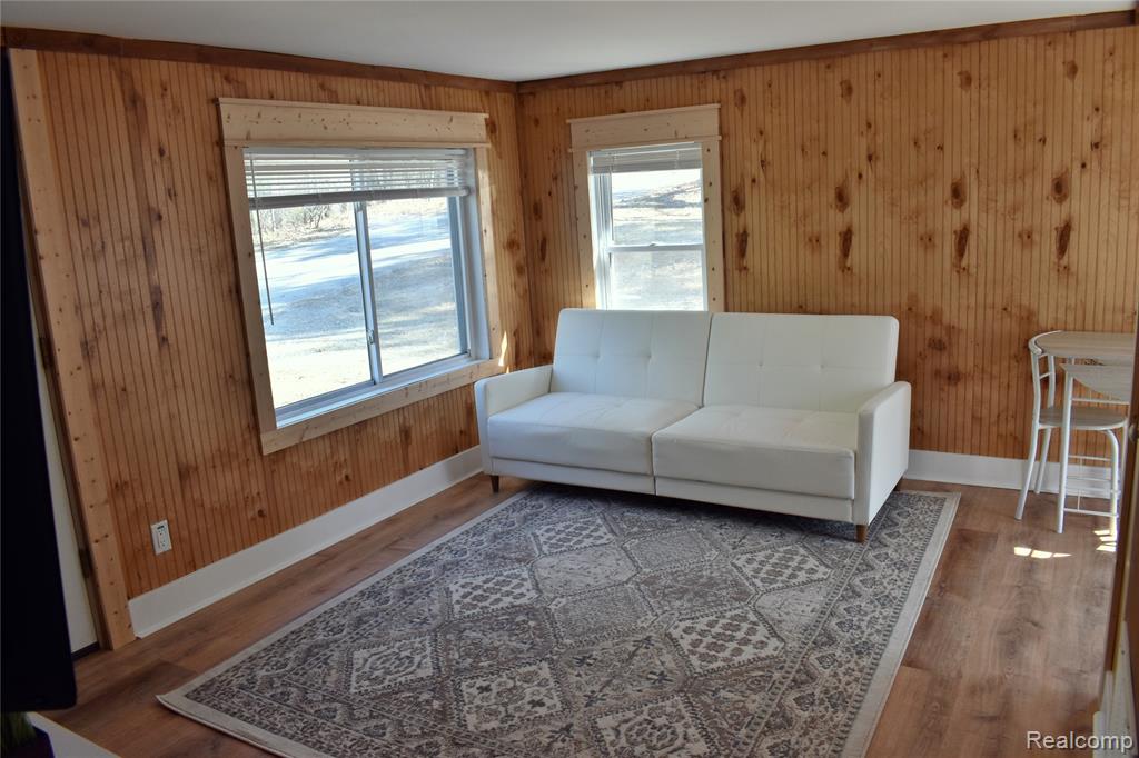 126 Lasalle Avenue, Houghton Lake, MI 48629 — Photo 9