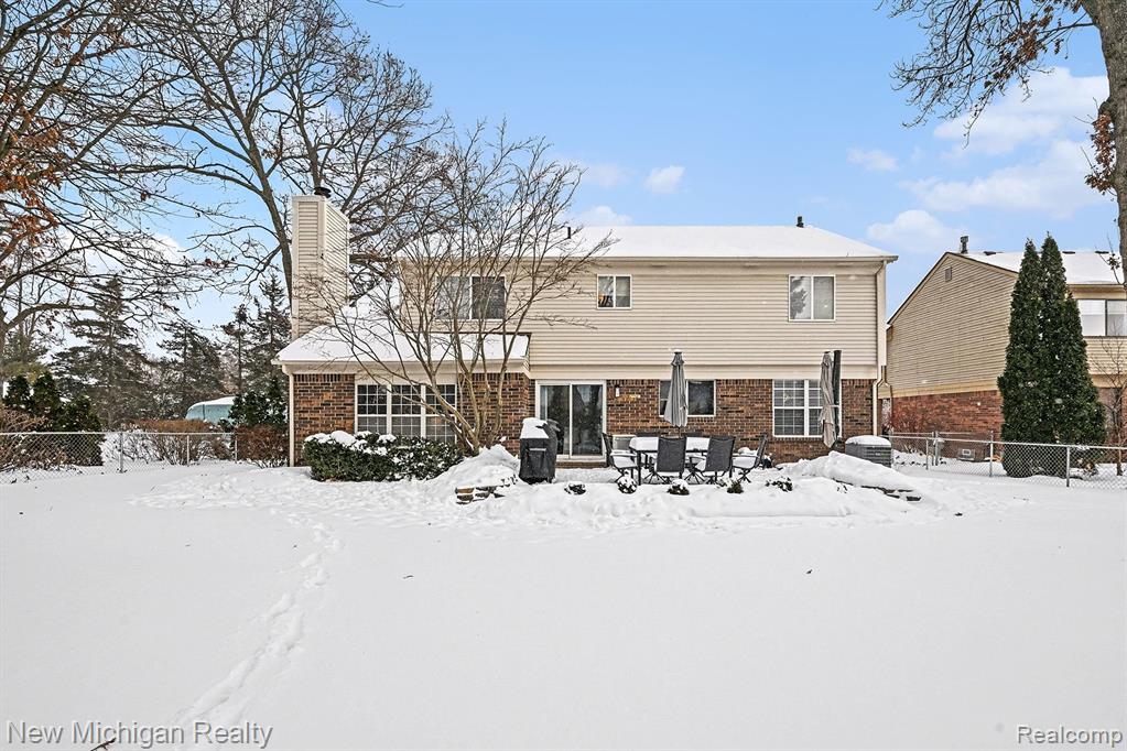 6612 Ashley Court, Waterford, MI 48327 — Photo 33