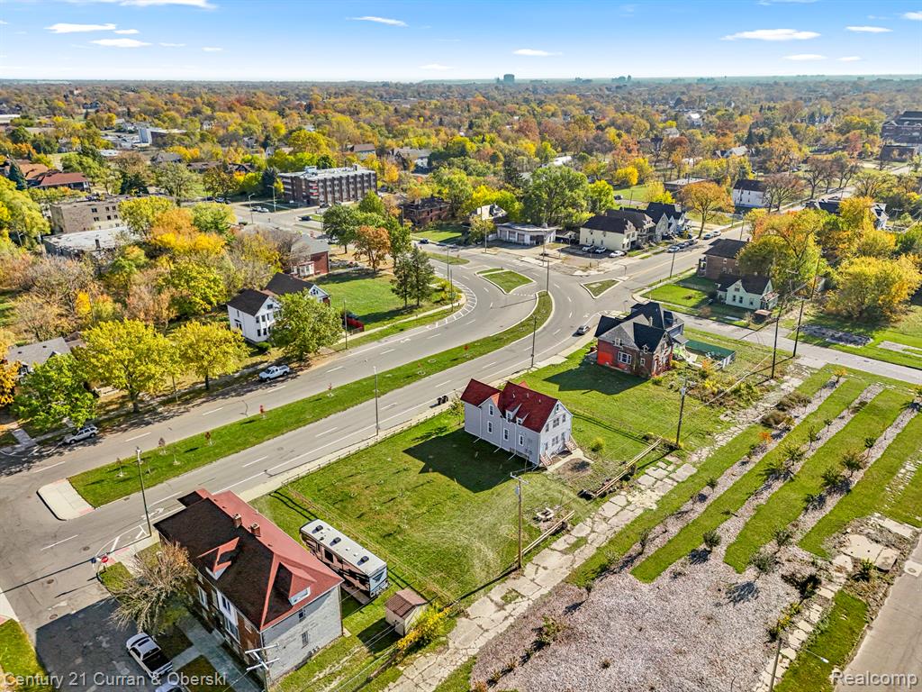 1973 E Grand Unit B Boulevard, Detroit, MI 48211 — Photo 4