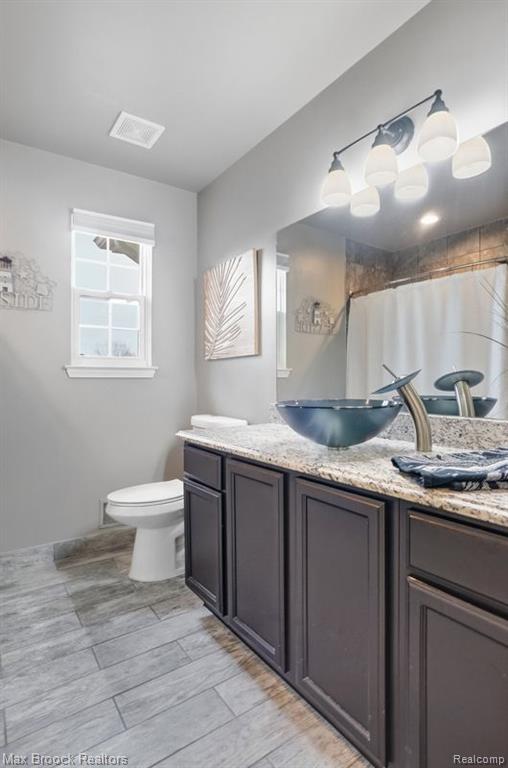 51141 Hook Drive, Macomb, MI 48042 — Photo 33