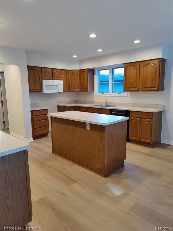 50727 Russell Drive, Macomb, MI 48044 — Photo 14